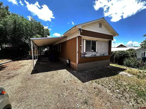 139 E Sunset Dr, Mancos, CO 81328