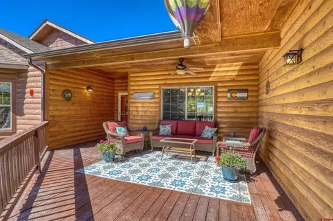 306 Escobar Ave, Pagosa Springs, CO 81147