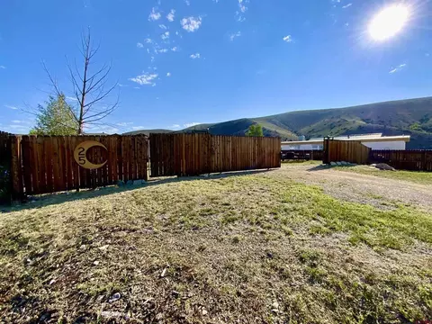 25 Willow Ln, Gunnison, CO 81230