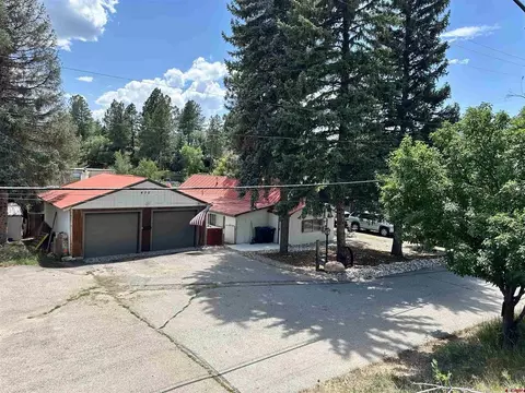 402 W 28th St, Durango, CO 81301