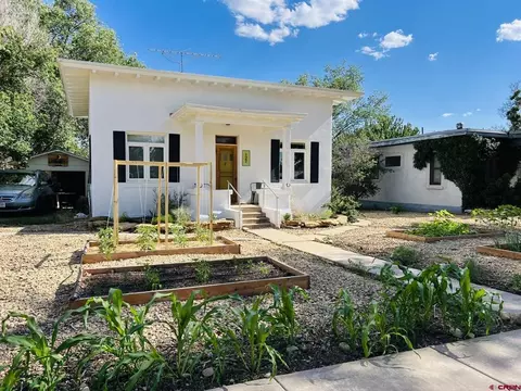 127 Bauer Ave, Mancos, CO 81328