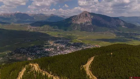 175 Saddle Ridge Rd, Crested Butte, CO 81224