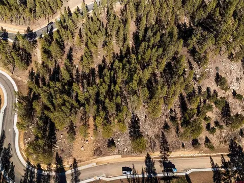 775 Tipple Ave, Durango, CO 81301 photo 2