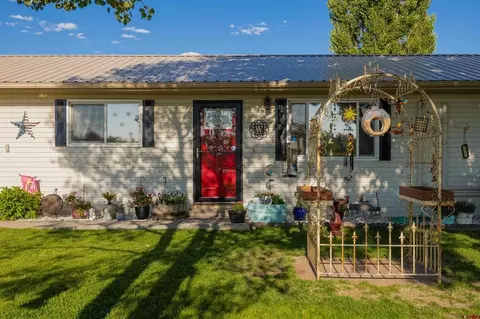 5830 5825 Rd, Olathe, CO 81425