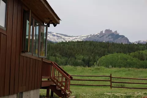 299 Zuni Trl, Gunnison, CO 81230