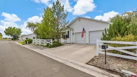2712 Abrams Ave, Montrose, CO 81401