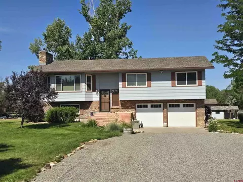 62649 N Star Dr, Montrose, CO 81403