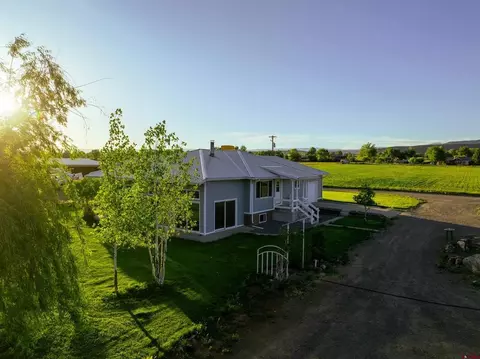 9627 3200 Rd, Hotchkiss, CO 81419