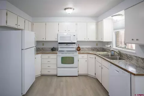 720 Ford Dr #9, Durango, CO 81301