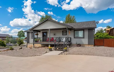 1744 N Taylor Cir, Bayfield, CO 81122