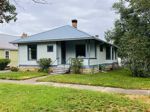 737 S 2nd, Montrose, CO 81401