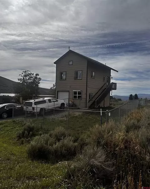 2 Ridge Ln, Gunnison, CO 81230