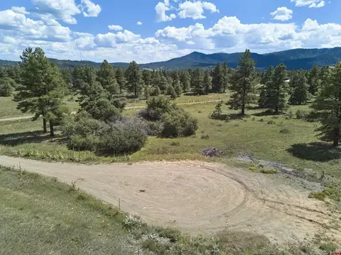 34 W Crescent Ct, Pagosa Springs, CO 81147