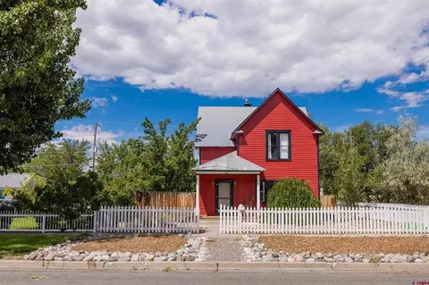 1147 N 1st St, Montrose, CO 81401