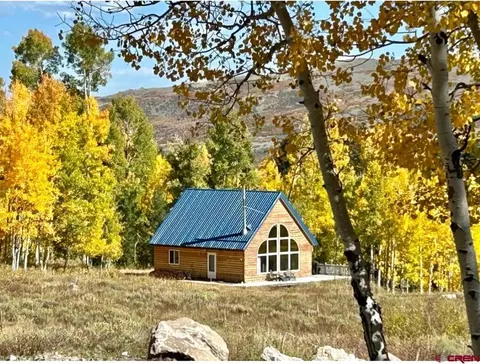471 Hampton Rd, Cimarron, CO 81220