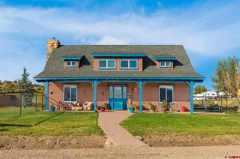 1042 Lookout Dr, Naturita, CO 81422