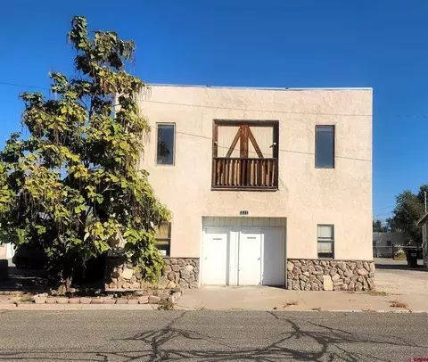 211 W 4th St, Delta, CO 81416