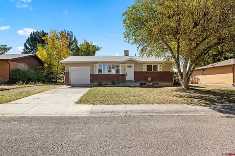 1400 Chatam Dr, Montrose, CO 81401