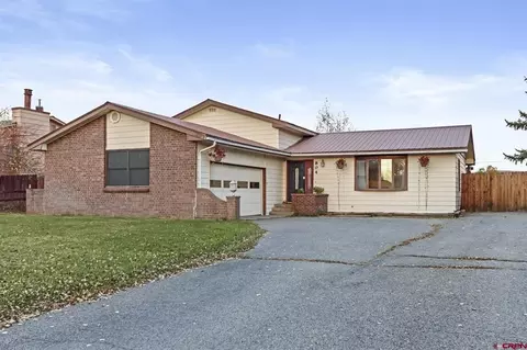 804 N Pine St, Gunnison, CO 81230