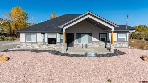 65301 Solar Heights Ln, Montrose, CO 81403