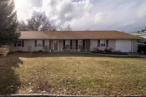 210 NW 11th St, Cedaredge, CO 81413