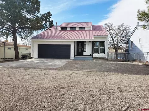 815 S 7th, Montrose, CO 81401