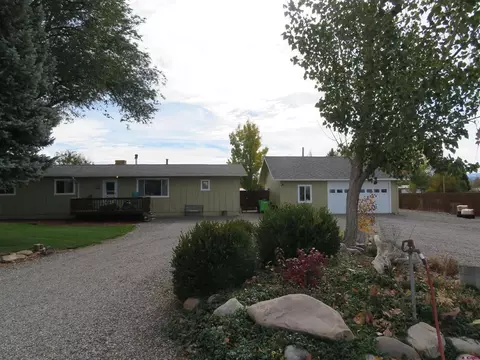 21071 Uncompahgre Rd, Montrose, CO 81403