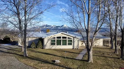 10489 3250 Rd, Hotchkiss, CO 81419