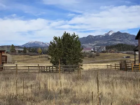 98 Saturn Dr, Pagosa Springs, CO 81147
