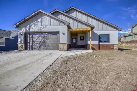 75 Divot Pl, Pagosa Springs, CO 81147