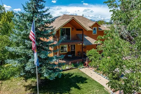 461 E 1st St, Durango, CO 81301
