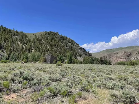 145 Lochleven Ln, Almont, CO 81210