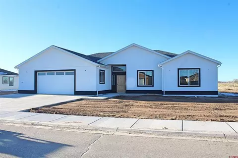 2927 Sarah Ln, Alamosa, CO 81101