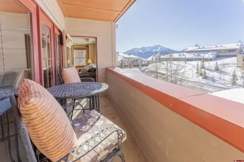 Exterior - 620 Gothic Rd #203, Crested Butte, CO 81225 photo 3 of 10