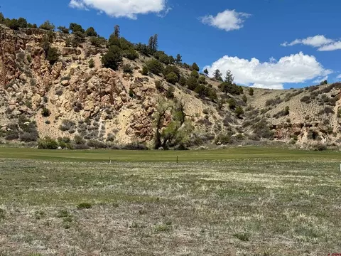 71 E Cliffside Ct, South Fork, CO 81154