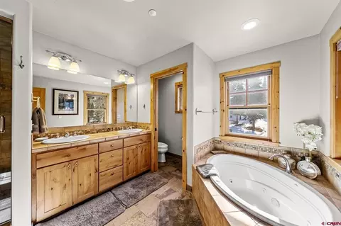 Bath - 114 Limestone Ct, Durango, CO 81301 photo 4 of 5