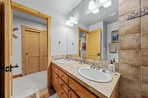 Bath - 114 Limestone Ct, Durango, CO 81301 photo 3 of 5