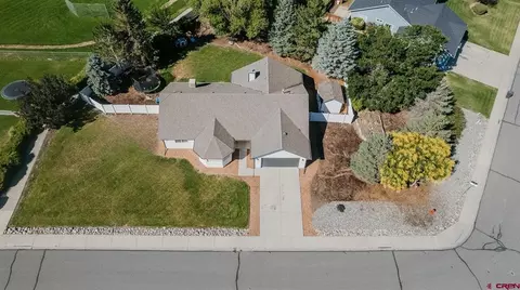 1820 Otter Pond Cir, Montrose, CO 81401