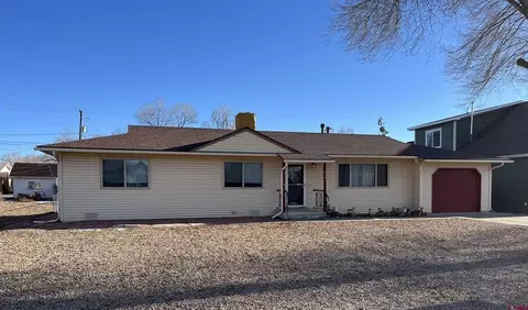 720 S 6th St, Montrose, CO 81401