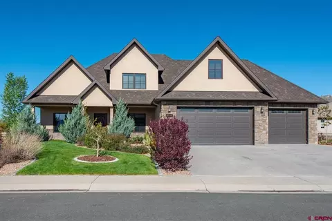 2848 Sleeping Bear Rd, Montrose, CO 81401