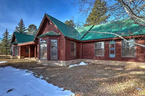 686 Stevens Cir, Pagosa Springs, CO 81147