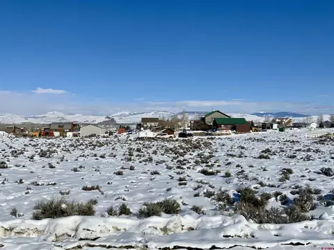 406 Columbine Rd, Gunnison, CO 81230