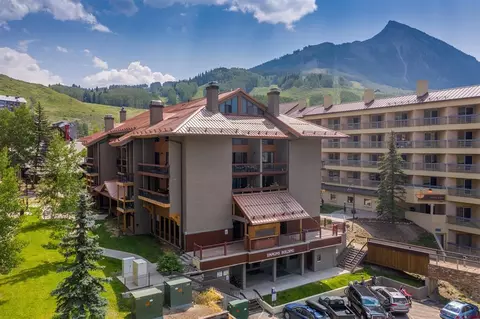 11 Emmons Rd #430, Crested Butte, CO 81225