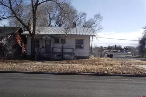 1100 S 4th St, Montrose, CO 81401