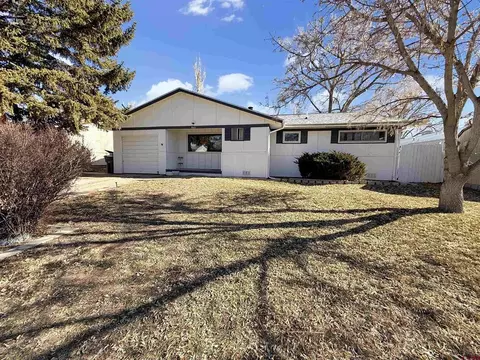 945 Livesay Dr, Cortez, CO 81321