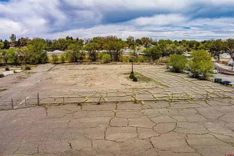 720 E Main St, Farmington, NM 87401