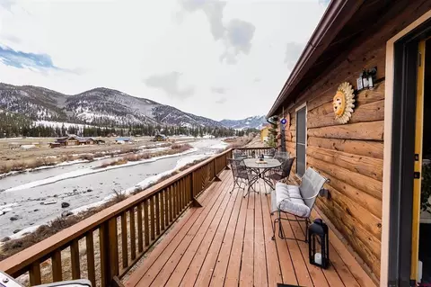224 Amethyst Dr, Creede, CO 81130