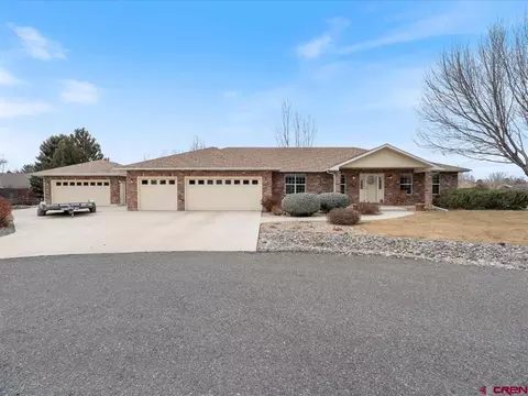 1011 Laurel Ln, Montrose, CO 81401