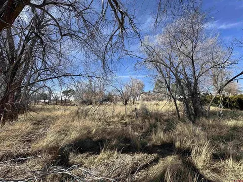 218 Colorado Ave, Dove Creek, CO 81324