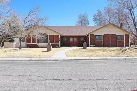 224 Riverwood Dr, Alamosa, CO 81101